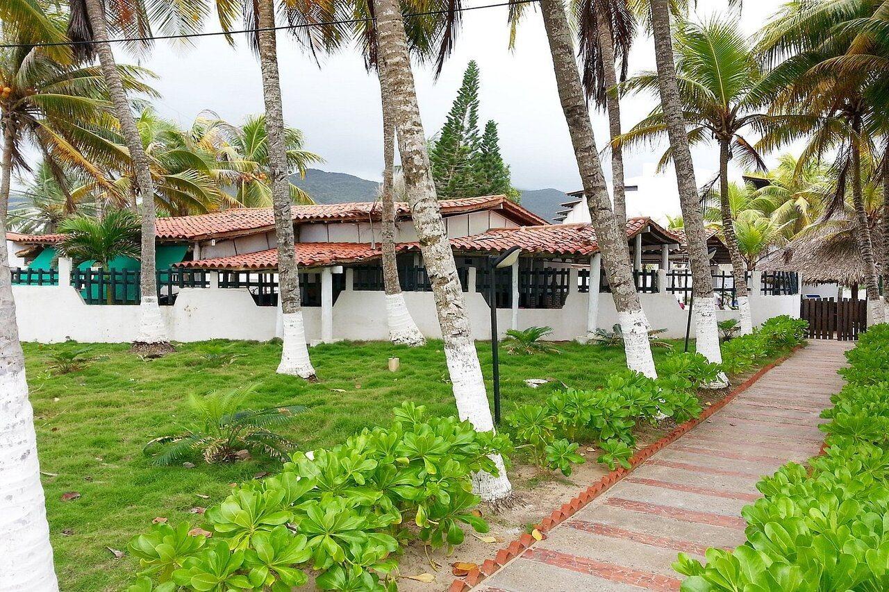 Hotel Golden Paradise Playa El Agua Exterior foto