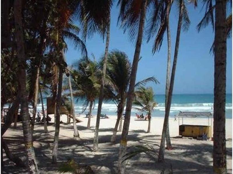 Hotel Golden Paradise Playa El Agua Exterior foto